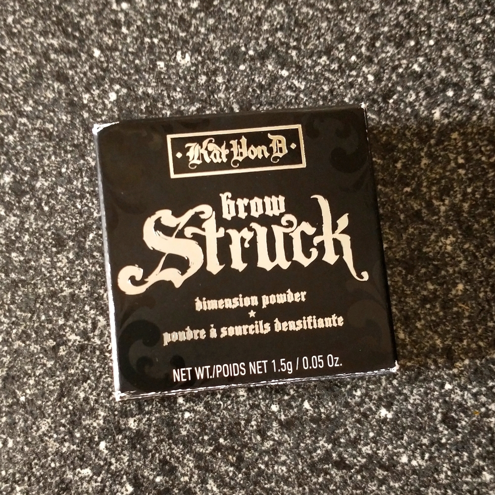 🏷️HP💥 NWT Kat Von D Brow Struck Dimension Powder
